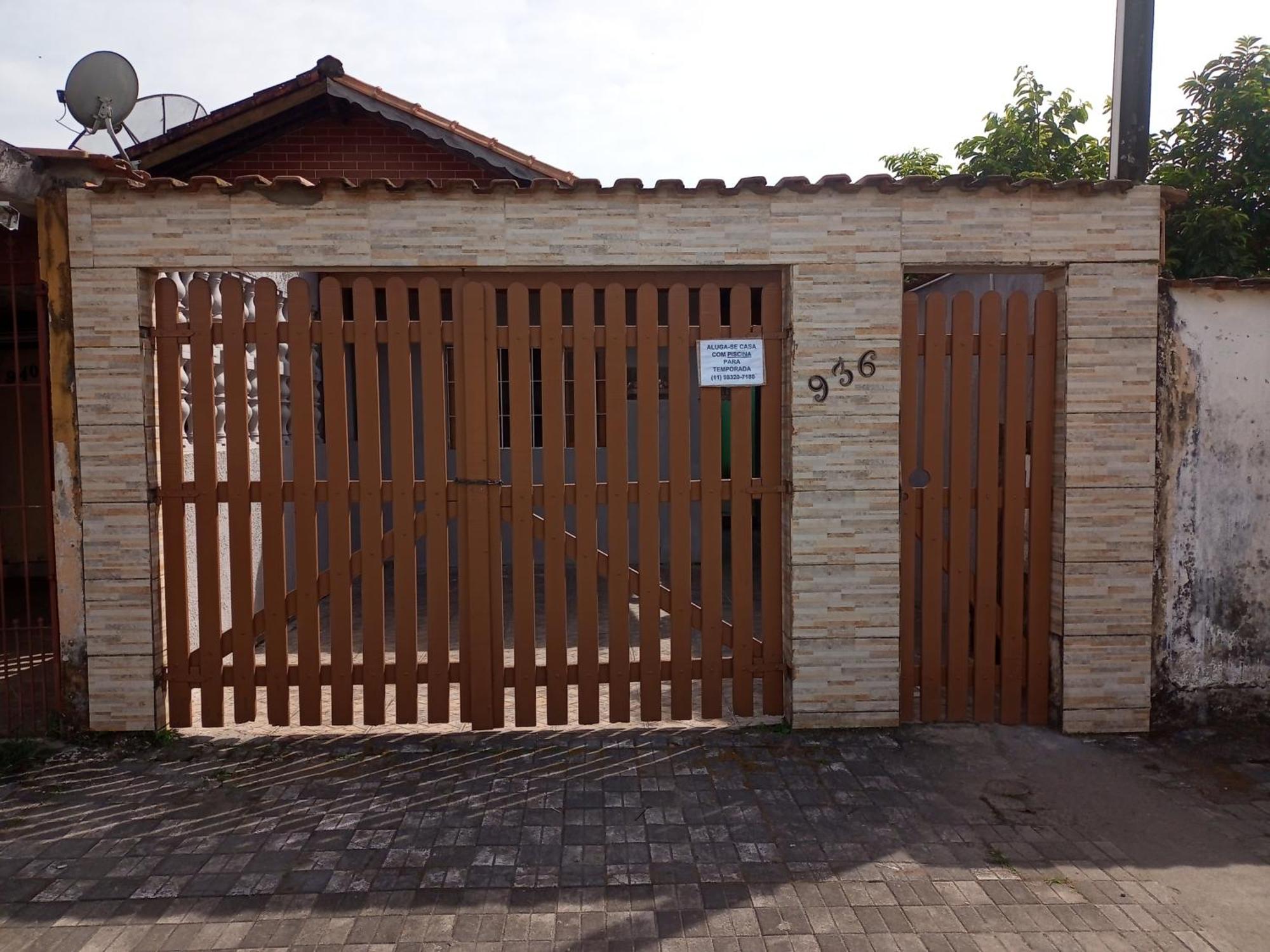 Casa Com Piscina Em Mongagua Villa Exterior photo